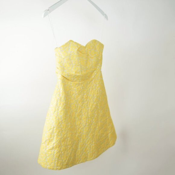 Alice + Olivia Grove Yellow Strapless Sculpted Dress - Picture 3 of 8